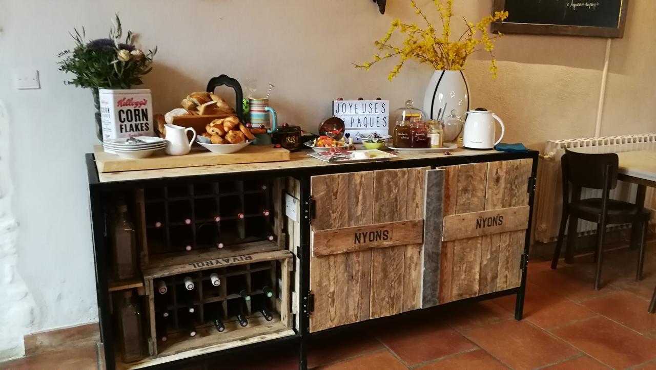 Maison D'Anvers Valréas Екстериор снимка
